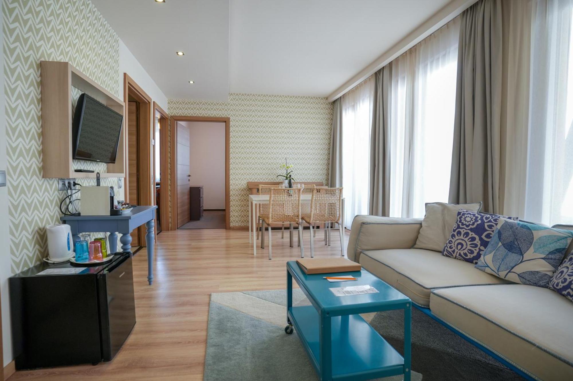 Imola Udvarház Dessert Hotel 3*